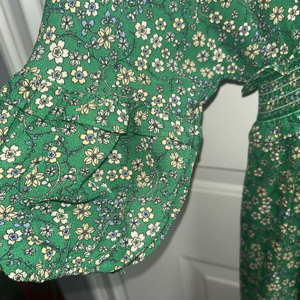 Max Studio Green Sundress with Bishop Sleeves - Picture 7 of 16